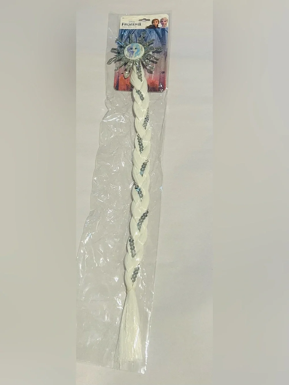 New Disney Frozen 11 Salon Bow with Faux Hair White Braid with Glitter Elsa